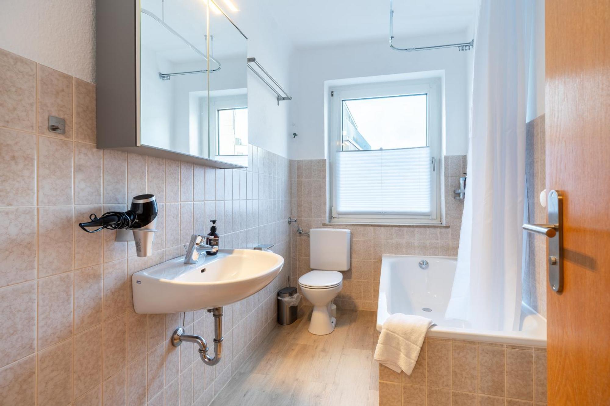 Cityapartment Wagner Mit Netlix Bielefeld Esterno foto