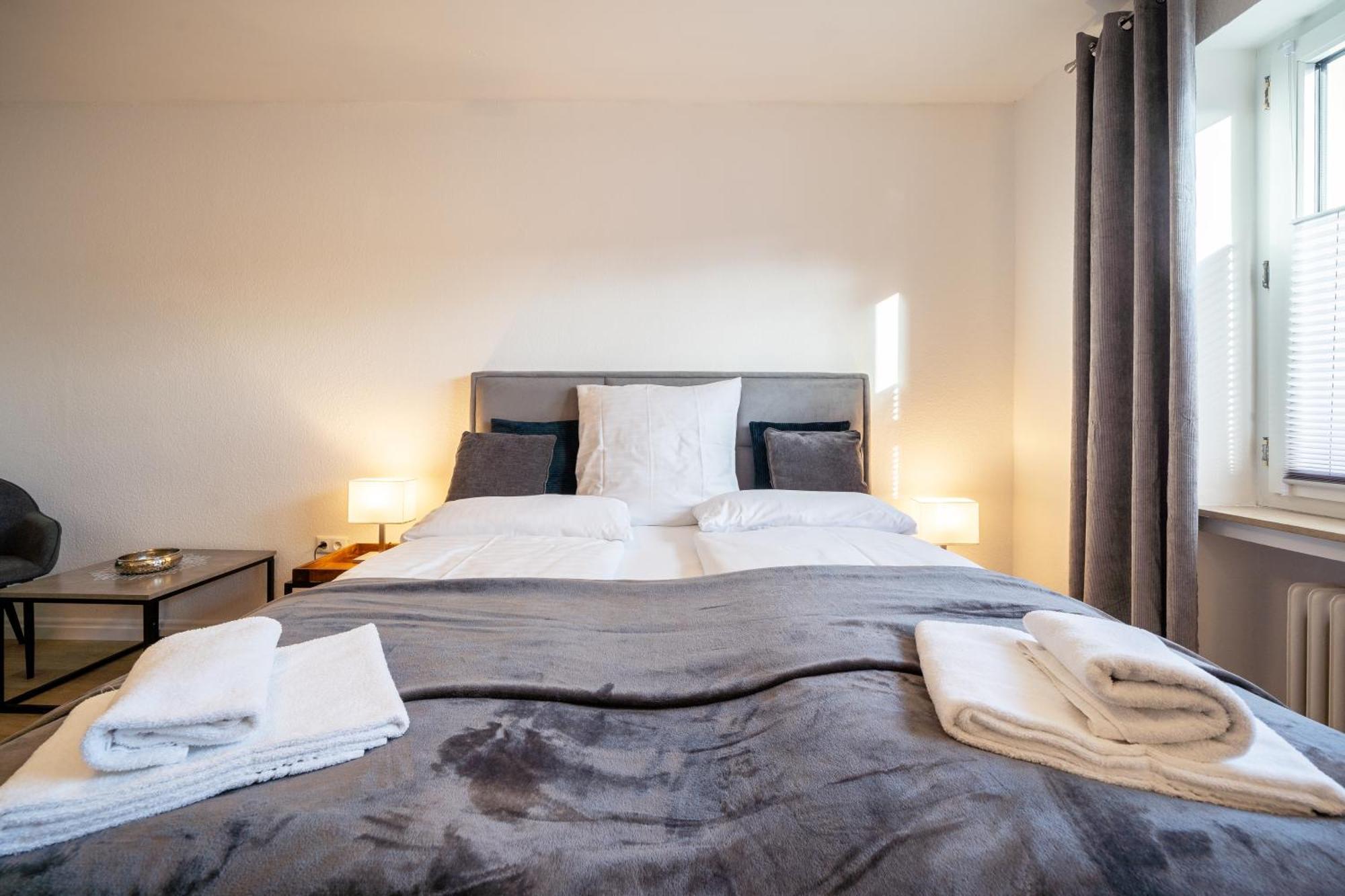 Cityapartment Wagner Mit Netlix Bielefeld Esterno foto